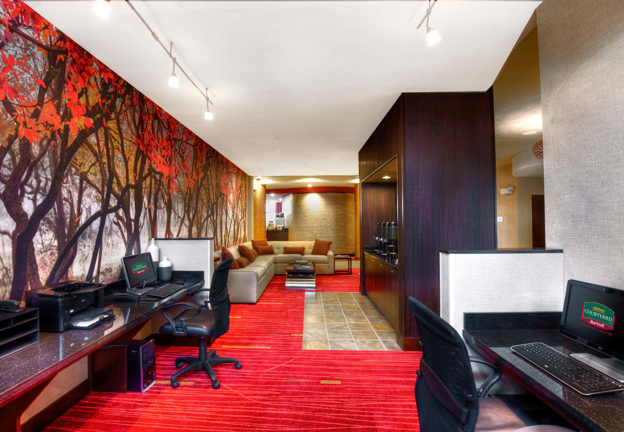 Courtyard Keene Downtown Екстер'єр фото
